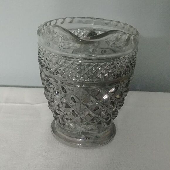 Vintage ANCHOR HOCKING WEXFORD GLASS Smoke Pressed Glass Diamond Pattern creamer - Picture 2 of 8
